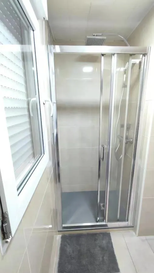 Apartamento Sants Barcelona 0*,