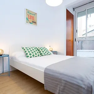 Higuests - Sagrada Familia Apartment