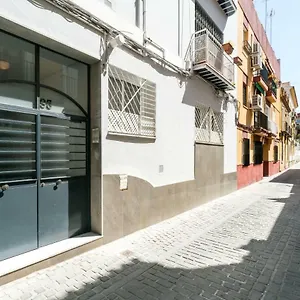 https://triana-3-bedrooms-2-bath-parking-included.es-andalucia.com